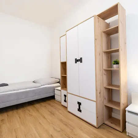 Lehastays - I 4 Einzelbetten Leipzig